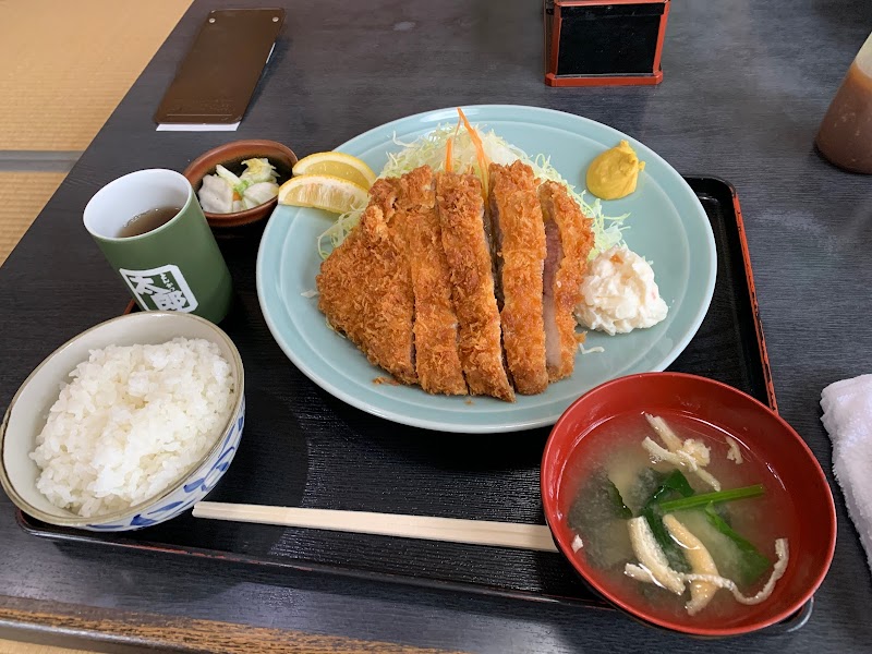 とんかつ太郎 小千谷本店 新潟県小千谷市平沢 とんかつ店 グルコミ