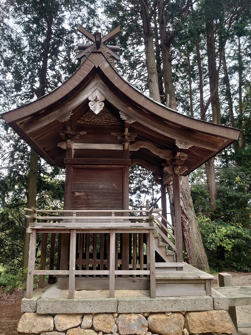 山越神社