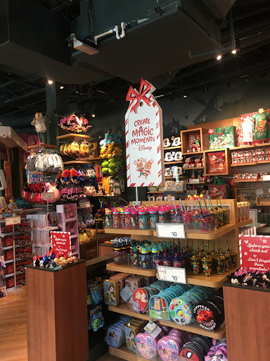 Toy Store «Disney Store», reviews and photos, 395 Santa Monica Place, Santa Monica, CA 90401, USA