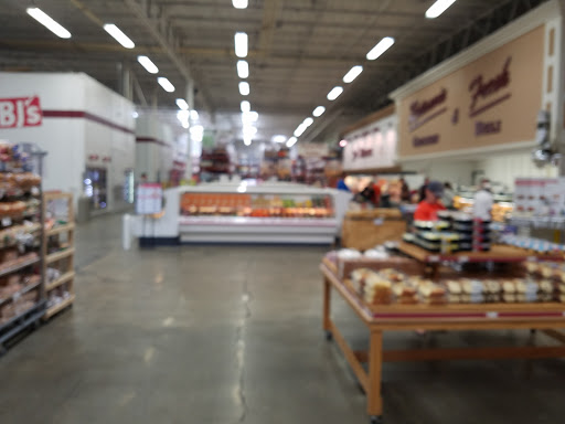 Warehouse club «BJ’s Wholesale Club», reviews and photos, 131 E Kings Hwy, Maple Shade Township, NJ 08052, USA