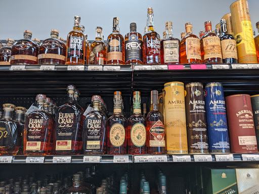 Liquor Store «Beaverton Liquor», reviews and photos, 11423 SW Beaverton Hillsdale Hwy, Beaverton, OR 97005, USA