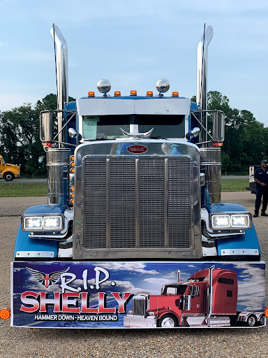 Tire Shop «Shelly Moore Truck Tire Services», reviews and photos, 3333 I-10, Port Allen, LA 70767, USA