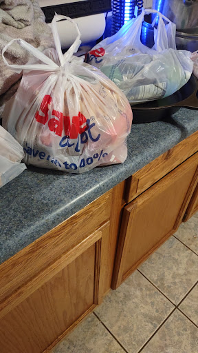 Grocery Store «Save-A-Lot», reviews and photos, 110 E 6th St, Franklin, OH 45005, USA