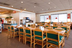 Bee's Buffet - Chinese Buffet, Pick-up, and Carryout image
