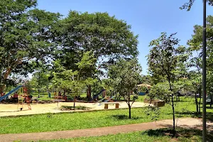 Parque Botânico image