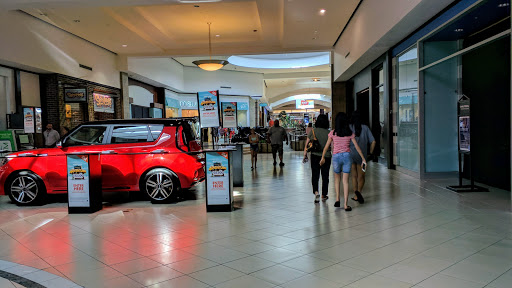 Shopping Mall «Charlottesville Fashion Square», reviews and photos, 1600 Rio Rd E, Charlottesville, VA 22901, USA