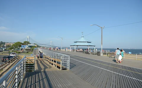 Franklin D. Roosevelt Boardwalk and Beach image