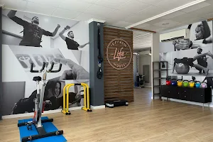 Life Fitness House | Paterna image