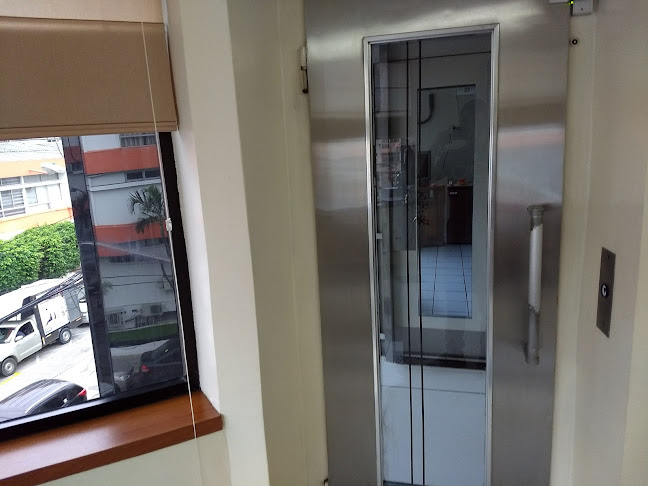 Comentarii opinii despre Clínica Relif