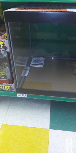 Pet Supply Store «Pet Supplies Plus», reviews and photos, 1168 Farmington Ave, Bristol, CT 06010, USA