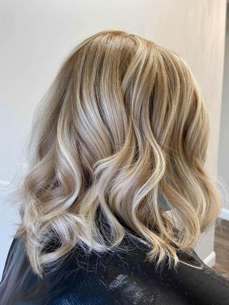 True Colors Studio 07876