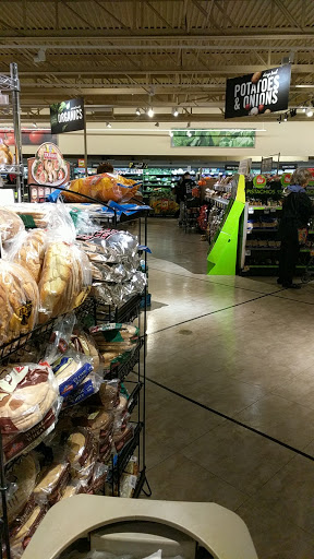 Grocery Store «Stop & Shop», reviews and photos, 213-15 26th Ave, Bayside, NY 11360, USA