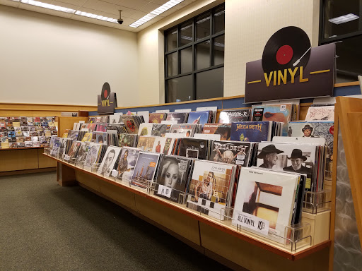 Book Store «Barnes & Noble», reviews and photos, 1245 NY-300, Newburgh, NY 12550, USA