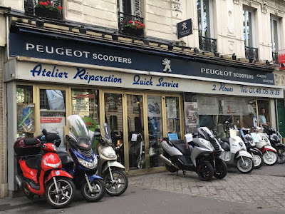 Academy Scooters à Paris