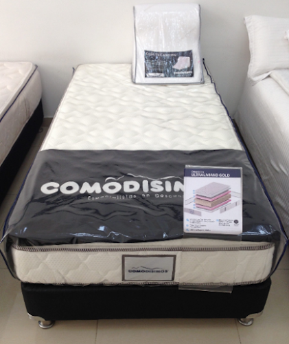 Comodisimos Ocean Mall Santa Marta