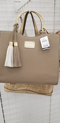 Department Store «Bealls Outlet», reviews and photos, 1045 S Gilbert Rd #111, Mesa, AZ 85204, USA