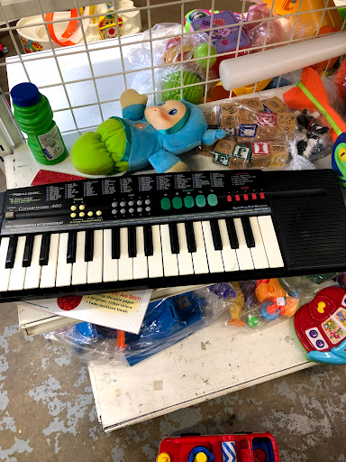 Thrift Store «Goodwill Store & Donation Center», reviews and photos, 1367 Weaverland Rd, East Earl, PA 17519, USA