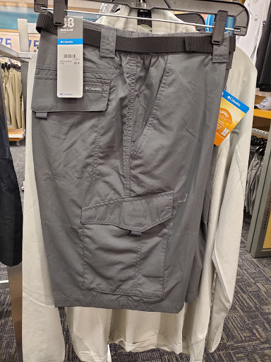 Marine Supply Store «West Marine», reviews and photos, 4000 Virginia Beach Blvd #100, Virginia Beach, VA 23452, USA