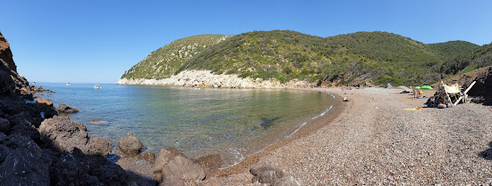 Spiaggia dei Mangani
