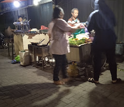 Warung makan Pak Pung Asli Bustaman photo