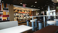 Atmosphère du Restauration rapide McDonald's à Moret-Loing-et-Orvanne - n°3