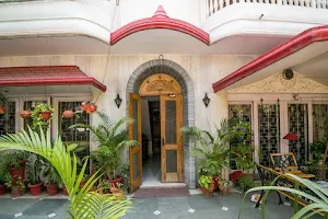 Delhi Bed and Breakfast image