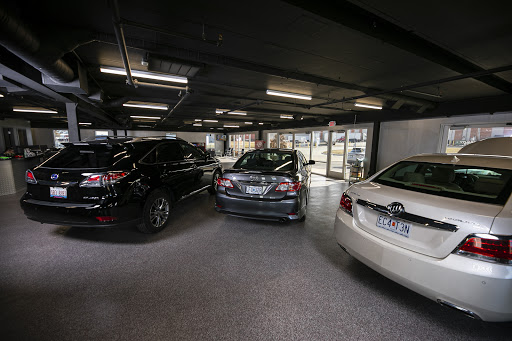 Auto Body Shop «Auto Beauty Specialists Inc», reviews and photos, 1223 N Price Rd, Olivette, MO 63132, USA