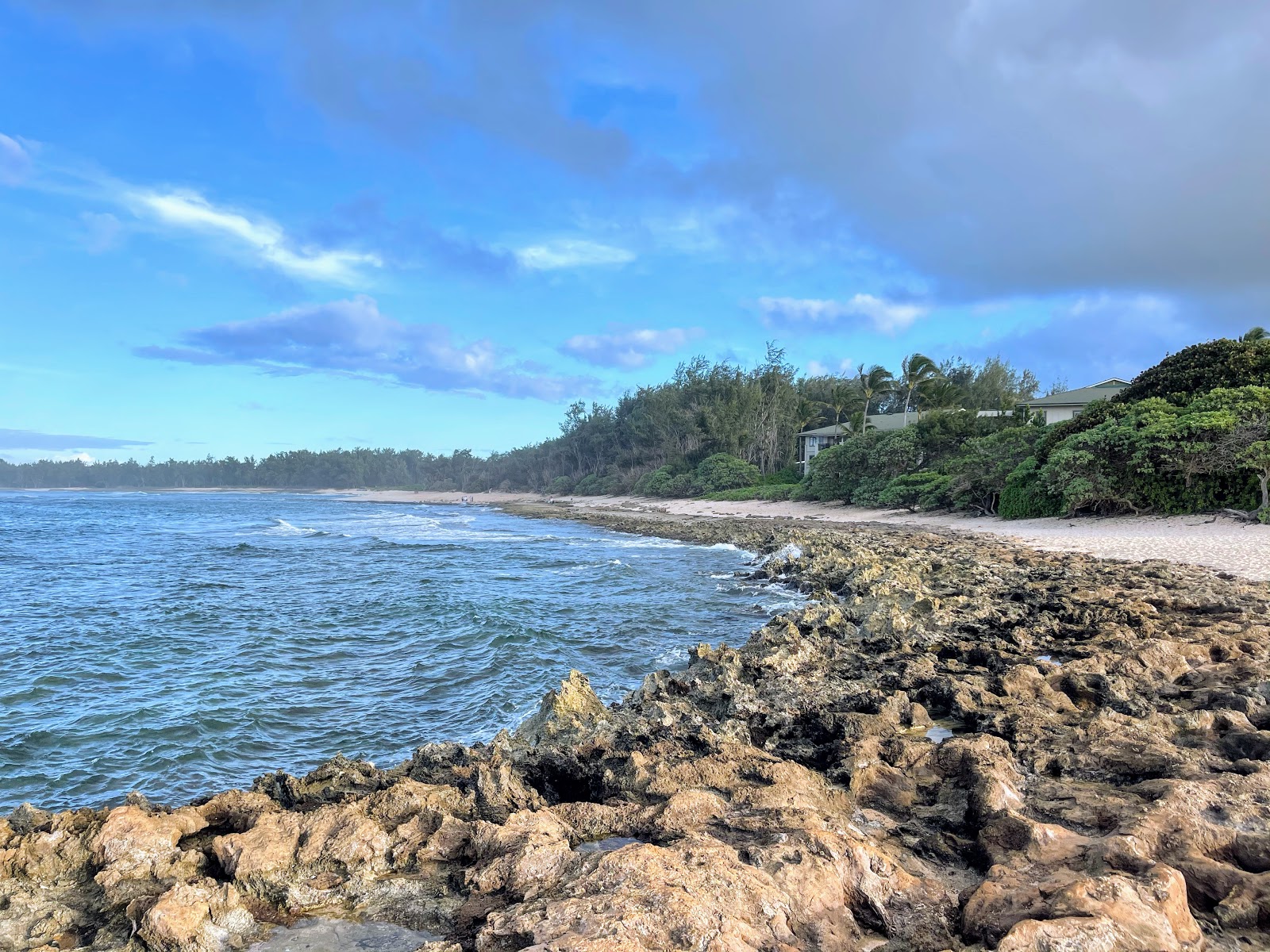 Foto von Kaihalulu Beach mit sehr sauber Sauberkeitsgrad