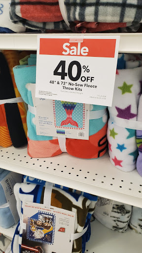 Fabric Store «Jo-Ann Fabrics and Crafts», reviews and photos, 1400 Green Oaks Rd, Fort Worth, TX 76116, USA