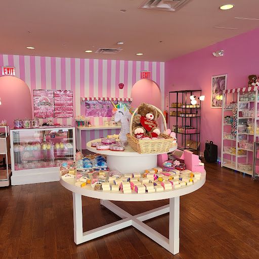 Shopping Mall «Waterloo Premium Outlets», reviews and photos, 655 NY-318, Waterloo, NY 13165, USA