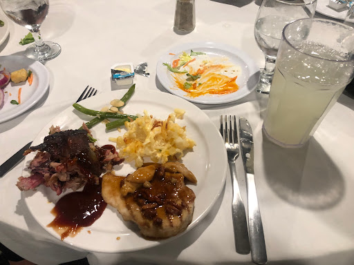 American Restaurant «Beechwood Inn & Coyote Cafe», reviews and photos, 380 Douglas Ave, Holland, MI 49424, USA