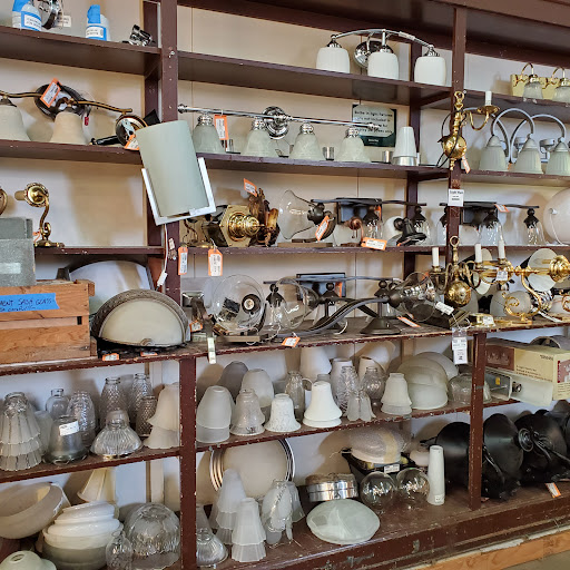 Building Materials Store «Second Use Building Materials», reviews and photos, 2328 Fawcett Ave, Tacoma, WA 98402, USA