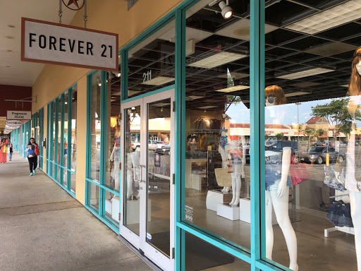 Clothing Store «Forever 21», reviews and photos, 4015 S Interstate Hwy 35 #211, San Marcos, TX 78666, USA