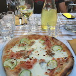 Photo n°3 de l'avis de Lisa.. fait le 15/08/2021 à 15:58 sur le  Pizzeria Bardolino à Bardolino