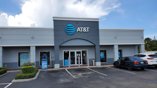 Cell Phone Store «AT&T», reviews and photos, 12599 Biscayne Blvd, North Miami, FL 33181, USA