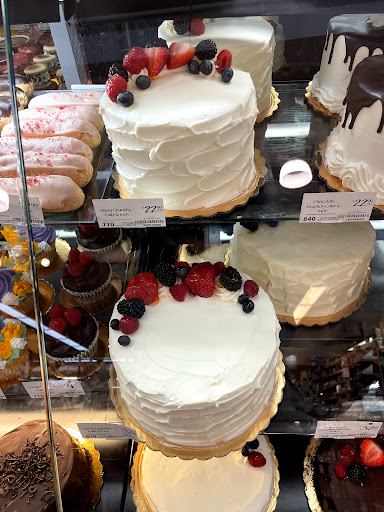 Grocery Store «Whole Foods Market», reviews and photos, 3000 Telegraph Ave, Berkeley, CA 94705, USA