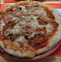 Pizza du Restaurant Pizza Le Spioulets à Saint-Lary-Soulan - n°1