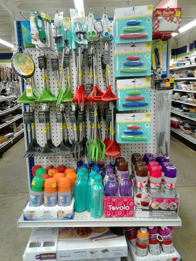 Thrift Store «Goodwill», reviews and photos