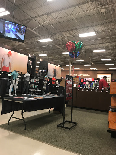 Sporting Goods Store «Golf Galaxy», reviews and photos, 4250 Easton Gateway Dr, Columbus, OH 43219, USA