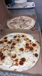 Photo n°33 de Allo pizza 53 Fast.Food à Laval ()