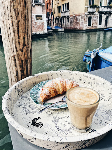 Negozi di caffè verde Venezia