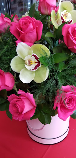 Florist «Fiesta Flowers & Gifts», reviews and photos, 3161 W Oakland Park Blvd, Fort Lauderdale, FL 33311, USA