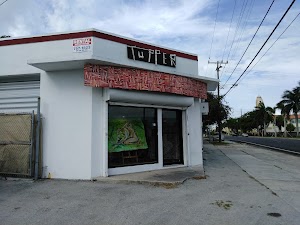Tupper Art - photo 2