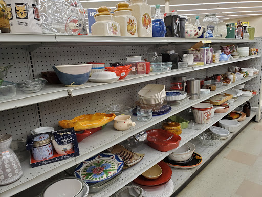 Thrift Store «South Lacey Goodwill», reviews and photos, 4800 Yelm Hwy SE, Lacey, WA 98503, USA