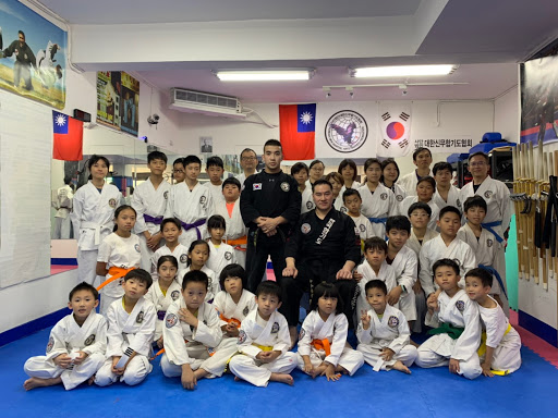 Karate lessons for kids Taipei