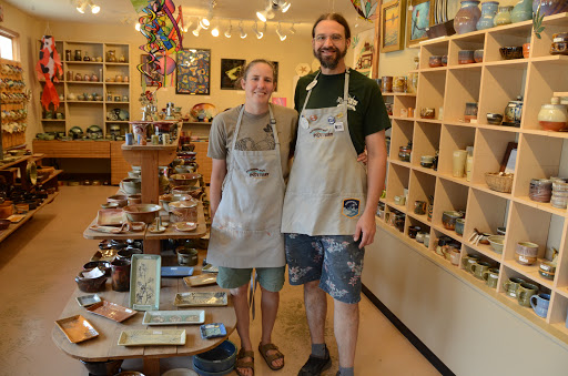 Pottery Store «Mississippi Mud Pottery», reviews and photos, 310 E Broadway, Alton, IL 62002, USA