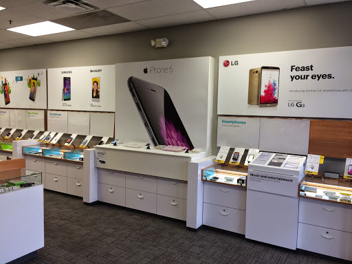Cell Phone Store «Sprint - Middle Island», reviews and photos, 1245 Middle Country Rd, Middle Island, NY 11953, USA