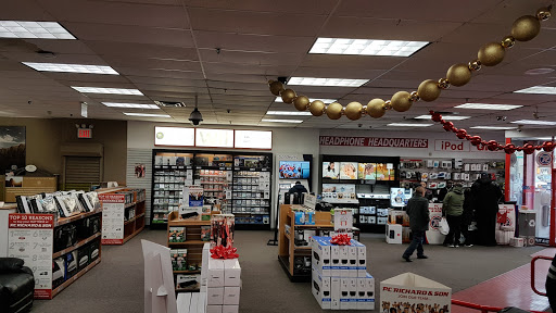 Appliance Store «P.C. Richard & Son», reviews and photos, 103-54 94th St, Ozone Park, NY 11417, USA