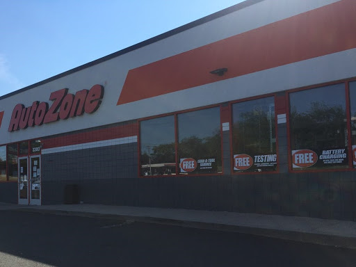 Auto Parts Store «AutoZone», reviews and photos, 3300 Berlin Turnpike, Newington, CT 06111, USA