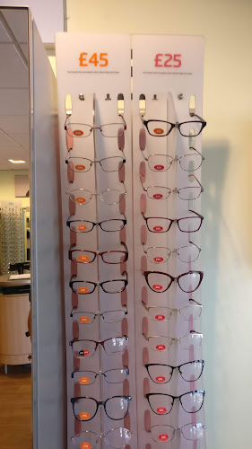 Specsavers Opticians and Audiologists - Edgware Road